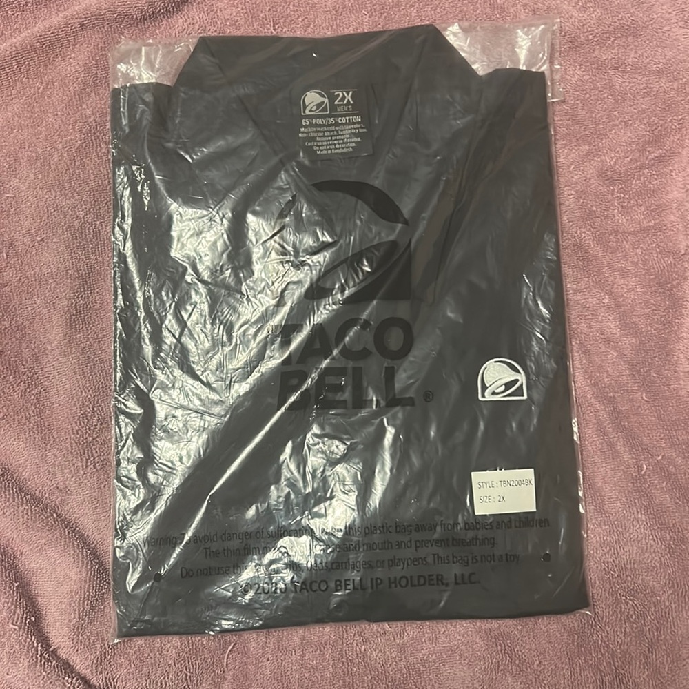 Taco Bell Manager’s button up shirt